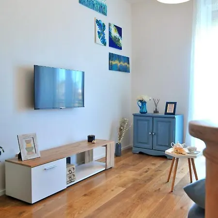 G&m Kolovare Lejlighed *