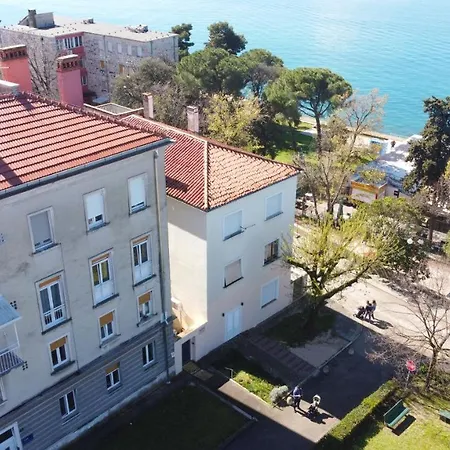 G&m Kolovare Apartment *